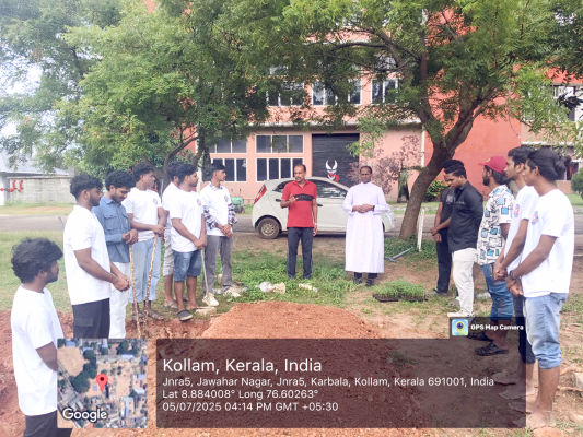 ഓണത്തിന് ഒരുവട്ടി പൂവ്  - Program (NSS)