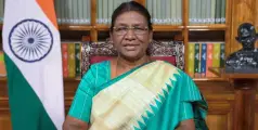 ശബരിമല ദർശനം നടത്താൻ രാഷ്ട്രപതി ദ്രൗപതി മു‍ർമ്മു; നിലയ്ക്കലിലേക്ക് എത്തുക ഹെലികോപ്റ്റർ മാർഗം 