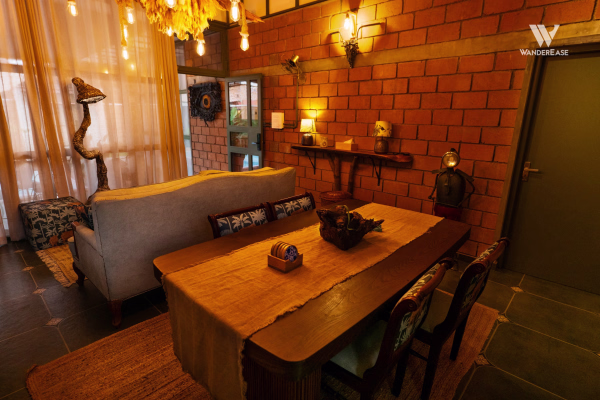 Pillowology, Kochi
