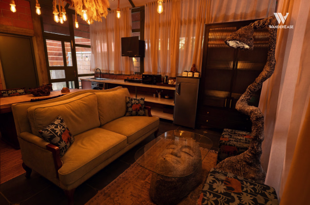 Pillowology, Kochi